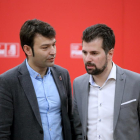 El secretario general del PSOECyL, Luis Tudanca, junto al alcalde de Tordesillas, José Antonio González.-