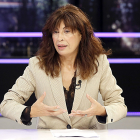 Ana Redondo en el programa ‘La Quinta Esquina’, emitido ayer en La 8 de Valladolid. J. M. LOSTAU
