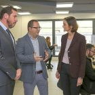 Óscar Puente, Roberto Delgado y la ministra Reyes Maroto en la sede de Mobile Lean.-MIGUEL ÁNGEL SANTOS /PHOTOGENIC