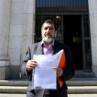Manuel Mitadiel, el día que se personó ante los juzgados para presentar la denuncia del Hubu ante la Fiscalía.-ICAL