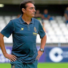 Carlos Pérez Salvachúa dirigiendo al Villarreal C.-EL MUNDO