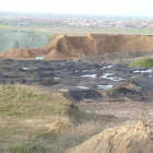 Residuos de construcción y demolición depositados en el paraje de Valdezoño-El Mundo