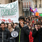 Centenares de estudiantes participan en Valladolid en una movilización contra la reforma universitaria-Ical