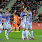 Los jugadores del Valladolid celebran la victoria frente al Mallorca.-ARABA PRESS