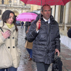 La condenada Raquel Gago, el viernes, a su llegada a la vista de la Audiencia, junto a su procurador.-ICAL