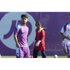 Raúl Moro, en su primer entrenamiento con el real Valladolid. / J. M. LOSTAU