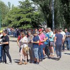Cola en las taquillas del estadio para la compra de entradas por parte de abonados del Real Valladolid.-PABLO REQUEJO