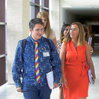 Virginia Barcones junto al presidente de la Federación LGTBI, Ignacio Paredero.-ICAL