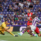 Cédric marca ante el Rayo.