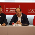 Pedro Sánchez, Miquel Iceta y Núria Marín, este lunes en la ejecutiva del PSC.-ALBERT BERTRAN
