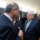 El presidente del Consejo de Cuentas, Jesús Encabo (D), durante la celebración del XXXV Aniversario del Estatuto de Autonomía-ICAL