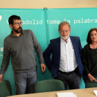 Alberto Bustos, Manuel Saravia y María Sánchez, en su comparecencia.-ICAL