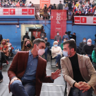 El secretario general del PSOE y presidente del Gobierno, Pedro Sánchez, y el candidato socialista a la Presidencia de la Junta, Luis Tudanca.- ICAL