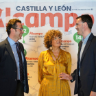 El director territorial de Alcampo en Castilla y León, Jesús López, y la directora de Comunicación Externa, Yolanda Fernández, antes de la rueda de prensa. ICAL