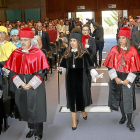 El consejero de Educación, Fernando Rey, y la rectora de la UEMC, Imelda Rodríguez.-J.M. LOSTAU