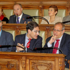 Bancada del Grupo Popular  durante el pleno celebrado el pasado martes.-J. M. Lostau