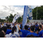 Aficionados del Cruzeiro protestan ante las decisiones de Ronaldo Nazario de no contar con el meta Fabio. / E.M.