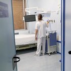 Enfermera en el hospital Clínico de Valladolid.-J.M. LOSTAU
