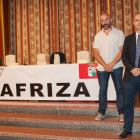 El presidente de Afriza, Jorge Hernandez; y el director general de Producción Agropecuaria e Infraestructuras Agrarias, Jorge Llorente, clausuran el XIX Encuentro Provincial de Ganaderos de Raza Frisona-ICAL