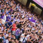 Afición del Real Valladolid, el día del ascenso ante el Villarreal B.