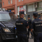 Agentes de la Policía Nacional en una intervención en Valladolid en una imagen de archivo.