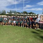 Jugadores y cuerpo técnico de las dos plantillas del CREl Salvador, masculina y femenina, en la presentación de la campaña de socios en Pepe Rojo.