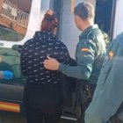 Momento de la detención de la acusada que permaneció cuatro meses en fuga.