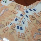 Remesa de billetes falsos procedentes de un país europeo intervenidos por la Policía y la Guardia Civil en una imagen de archivo.