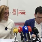 Rocío Anguita y Pedro Herrero, portavoces de los grupos municipales de VTLP y PSOE, en una imagen de archivo