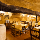 Restaurante 'La Cueva', en la localidad vallisoletana de Mucientes.