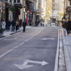 Calle López Gómez sin el carril bus y taxi.