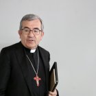 El Arzobispo de Valladolid y presidente de la Conferencia Episcopal Española, Luis Argüello, comparece tras el fallecimiento del Papa Francisco.