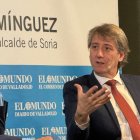 El secretario general del PSCyL, Carlos Martínez, en el Club de Prensa de El Mundo de Castilla y León