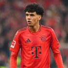 Aznou, con la camiseta del Bayern.