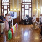 Minuto de silencio en el Ayuntamento en honor al periodista Javier Mardones.