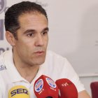 Presentación de Stjepan Jozinovic como nuevo jugador del Recoletas en el Hotel Plaza Colón.