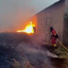 El incendio de Molezuelas en Zamora arrasa los campos en León