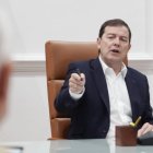 El presidente de la Junta de Castilla y León, Alfonso Fernández Mañueco, se reúne con miembros del Ejecutivo autonómico para avanzar en las actuaciones de reconstrucción de las zonas afectadas por los incendios forestales en la Comunidad