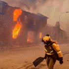 Bomberos forestales BRIF en el incendio de Orallo.