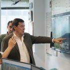 El presidente de la Junta de Castilla y León, Alfonso Fernández Mañueco, acude al Centro Autonómico de Mando, en Valladolid. Imagen de archivo.