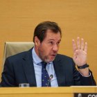 Óscar Puente en la comparecencia en el Congreso de los Diputados