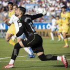 Guilherme Fernandes, ante el Real Zaragoza.