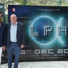 Jesús Julio Carnero con Rishabh Chopra en las oficinas de Yash Raj Films