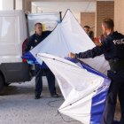 Agentes de la Policía Nacional intervienen tras el asesinato de la calle Sisón en Pajarillos en agosto de 2024.