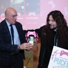 Jesús Julio Carnero y David Lorenzo en los Pucela Game Awards.