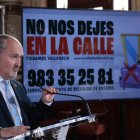 Alberto Cuadrado, concejal de Salud Pública y Seguridad Ciudadana, presenta la campaña 'No nos dejes en la calle'