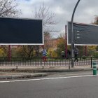 Vallas publicitarias, en negro y sin publicidad en Valladolid.