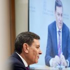 El consejero portavoz, Carlos Fernández Carriedo, comparece en rueda de prensa tras la celebración del Consejo de Gobierno.