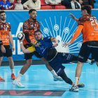 Karapalevski cae en una acción ante Torrelavega.