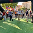 El alcalde y el presidente de la RFER en la inauguración de  la SVNS Village, la Fan Zone más urbana.
